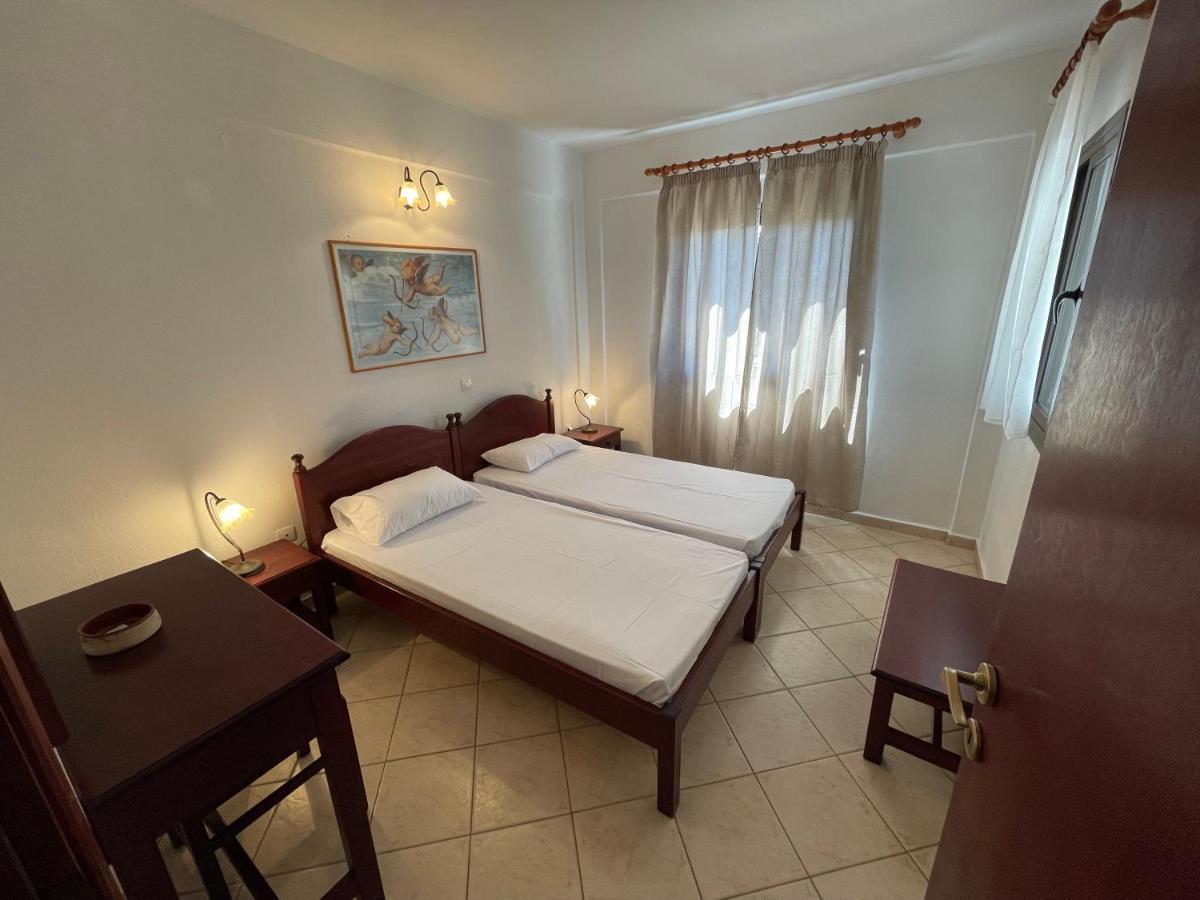 Galazia Akti Seaside Apartments Nikiti  Exterior foto