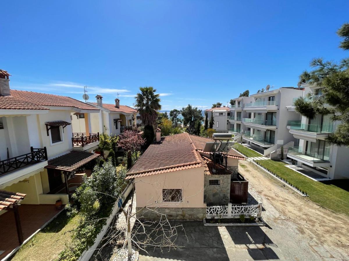 Galazia Akti Seaside Apartments Nikiti  Exterior foto