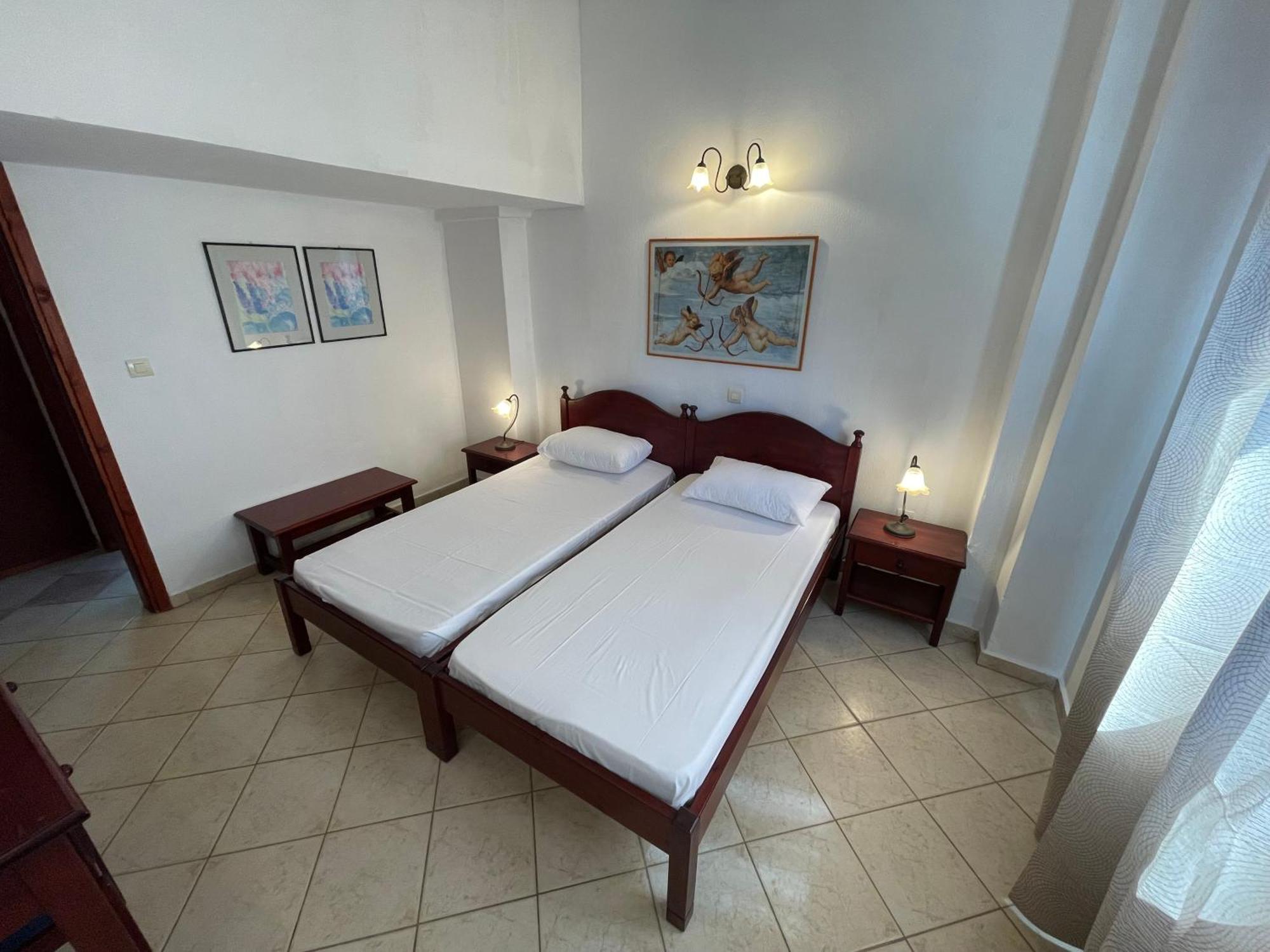 Galazia Akti Seaside Apartments Nikiti  Habitación foto